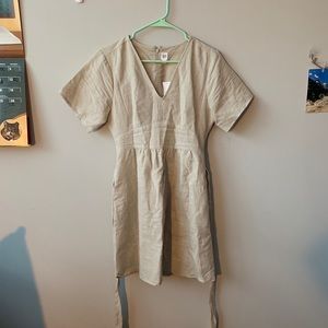 Gap tie belt dress